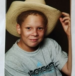 Meet your Posher, Becky